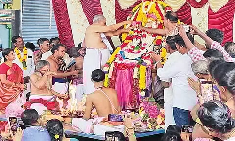 சிறுவாபுரி முருகன் கோவிலில் திருக்கல்யாண நிகழ்ச்சி