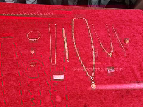 சிறுவன் உள்பட 4 பேர் கைது