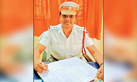 ஆவடி போலீஸ் கமிஷனரக சரகத்தில் முதல் பெண் போக்குவரத்து இன்ஸ்பெக்டர் பொறுப்பேற்பு