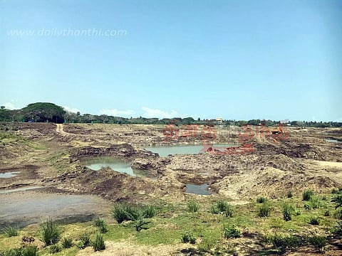 மணல் திருட்டால் பொலிவிழந்து வரும் நல்லம்பல் ஏரி