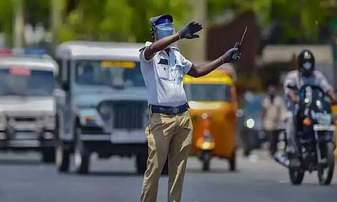 எழும்பூர் காந்தி இர்வின் மேம்பாலம் வழியாக ஈ.வெ.ரா. சாலை செல்ல 2 நாட்களுக்கு தடை