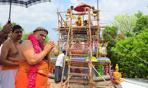 திருவாவடுதுறை ஆதீனம் முன்னிலையில் திரவுபதி அம்மன் கோவில் குடமுழுக்கு