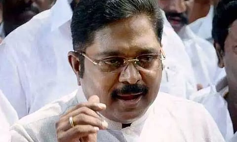 பகுதி நேர ஆசிரியர்களுக்கு மே மாத சம்பளம் வழங்க நடவடிக்கை எடுக்க வேண்டும் - டிடிவி தினகரன்