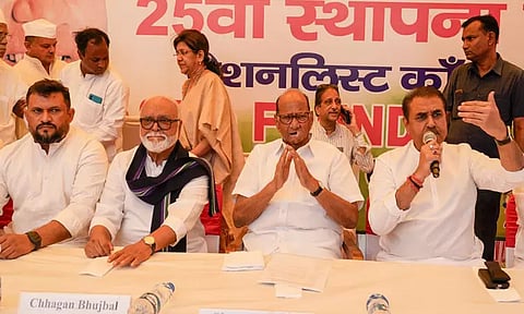 தேசியவாத காங்கிரஸ் கட்சியின் செயல் தலைவர் சுப்ரியா சுலே - சரத்பவார்