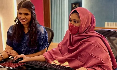 இசையமைப்பாளராக அறிமுகமாகும் ஏ.ஆர்.ரகுமானின் மகள் கதீஜா!