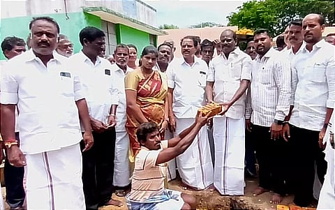 ரூ.16¼ லட்சத்தில் புதிய ரேஷன் கடை கட்டிடம்