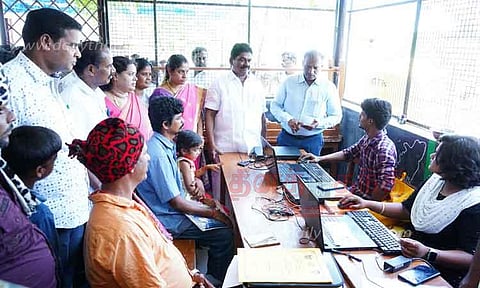 நரிக்குறவர்களுக்கு சாதி சான்றிதழ் வழங்கும் முகாம்