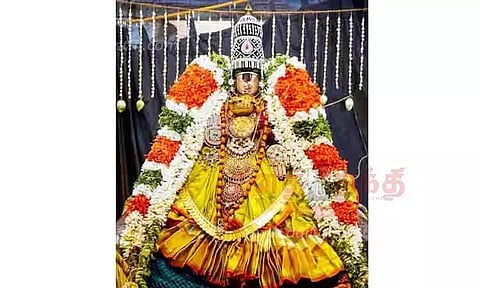 சிறப்பு அலங்காரத்தில் ரெங்கநாச்சியார்