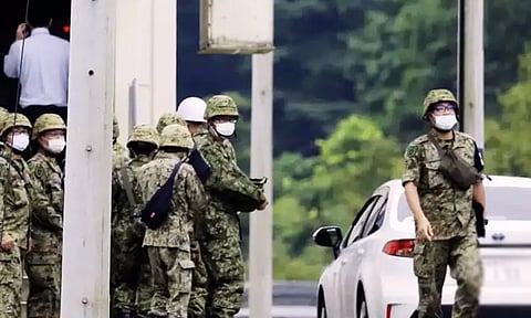 ஜப்பானில் பயிற்சியின்போது 3 ராணுவ அதிகாரிகள் சுட்டுக் கொலை