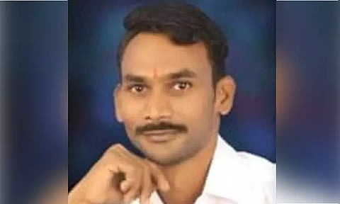 மாதம் ரூ.50 ஆயிரம் சம்பாதித்தும் திருமணத்திற்கு பெண் கிடைக்காமல் வாலிபர் பரிதவிப்பு; வரன் தேடி தரும்படி அரசுக்கு கோரிக்கை