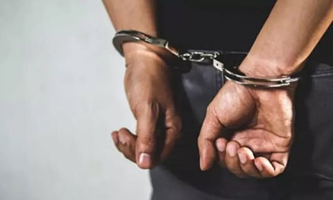 வடகிழக்கு மாநிலங்களில் இருந்து கேரளாவுக்கு ஆயுதங்கள் கடத்தல் கைதியிடம் போலீசார் விசாரணை