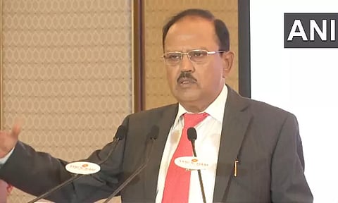 பொதுமக்களின் அரசியல், சமூக மனநிலை மாற வேண்டும் என விரும்பியவர் நேதாஜி; அஜித் தோவல் பேச்சு