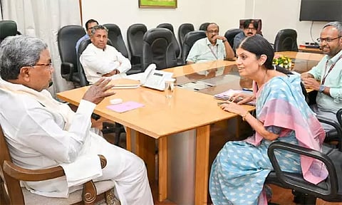 மத்திய அரசு அரிசி தர மறுப்பு; தெலுங்கானா உள்ளிட்ட மாநிலங்களின் முதல்-மந்திரிகளுடன் சித்தராமையா பேச்சு