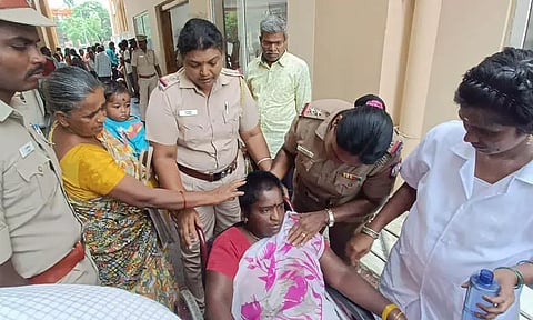 செல்போன் கோபுரம் அமைக்கும் பணியை தடுத்து நிறுத்த வேண்டும்