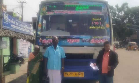 இழப்பீடு வழங்காததால் அரசு பஸ் ஜப்தி