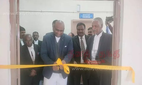 சட்ட ஆலோசனை மையம் திறப்பு