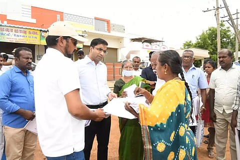 மதுரை-தூத்துக்குடி இடையே இருவழி ரெயில்பாதை அமைக்க நிலம் கையகப்படுத்தும் பணி