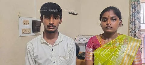 கோபி அனைத்து மகளிர் போலீஸ் நிலையத்தில் காதல் ஜோடி தஞ்சம்