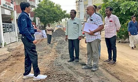 பாதாள சாக்கடை பணிகளை ஜெ.ராதாகிருஷ்ணன் ஆய்வு