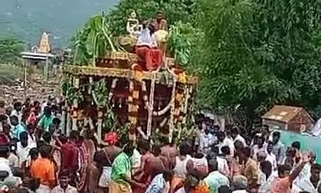 மகாமாரியம்மன் கோவில் புதிய தேர் வெள்ளோட்டம்