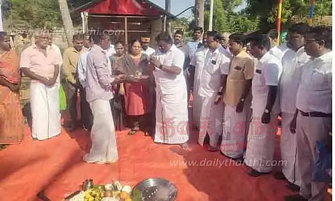 செந்துறை ஒன்றியத்தில் ரூ.3¾ கோடியில் வளர்ச்சி திட்டப்பணிகள்-அமைச்சர் சிவசங்கர் தொடங்கி வைத்தார்