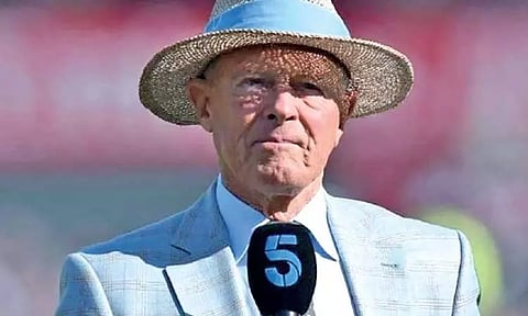 வெற்றியை விட பொழுதுபோக்குக்கு முன்னுரிமை அளிப்பதா? - இங்கிலாந்து அணிக்கு பாய்காட் கண்டனம்