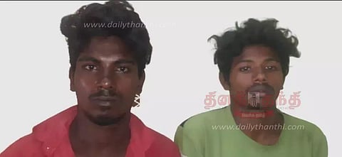 சாமிதோப்பில் மோட்டார் சைக்கிள் திருடிய 2 பேர் கைது