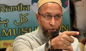 கட்சி கூட்டத்தில் அவுரங்கசீப் ஆதரவு கோஷம்: பொய் செய்தியை பரப்பிய ஊடகங்கள் மீது வழக்கு தொடருவேன் - அசாதுதீன் ஓவைசி கூறுகிறார்