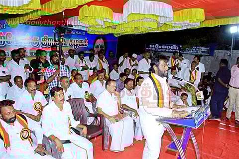 குமாரபாளையத்தில்தே.மு.தி.க. கொள்கை விளக்க பொதுக்கூட்டம்விஜய பிரபாகரன் பங்கேற்பு