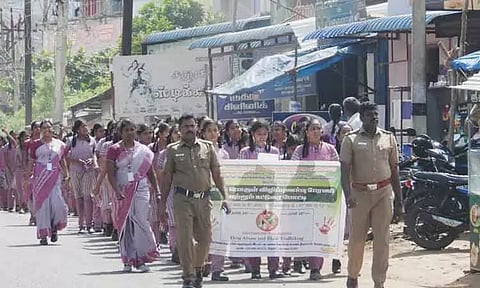 போதைப்பொருள் ஒழிப்பு விழிப்புணர்வு ஊர்வலம்