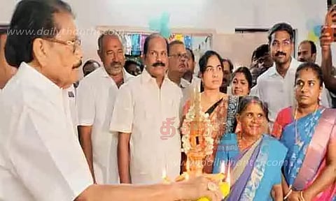 புதிய கால்நடை மருந்தகம் திறப்பு