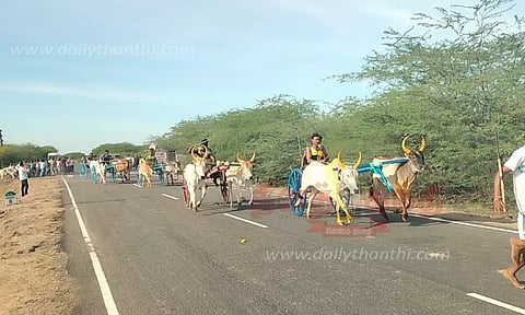 சீறிப்பாய்ந்த மாட்டுவண்டிகள்