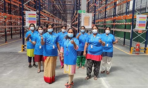 பொருளாதார வளர்ச்சி, சமூக அதிகாரம் மற்றும் பாலின சமத்துவத்தை ஊக்குவித்தல் மூலம் பிளிப்கார்ட் நிறுவனம் தமிழகத்திற்கு அளிக்கும் சிறந்த பங்களிப்பு