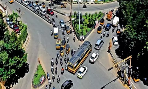 சென்னையில் வள்ளுவர் கோட்டம் பகுதியில் ரூ.195 கோடியில் புதிய மேம்பாலம் - நிர்வாக ஒப்புதல் அளித்து அரசு உத்தரவு