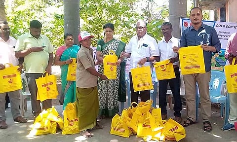 தூய்மை பணியாளர்களுக்கு விழிப்புணர்வு பயிற்சி