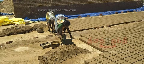 செங்கல் உற்பத்தி பணி தீவிரம்