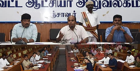 தஞ்சை அரண்மனை வளாகத்தில் புத்தகத் திருவிழா