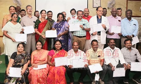 டாக்டர்கள் தான் உண்மையான தியாகிகள்