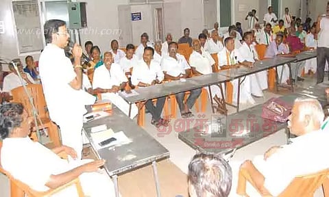 விருதுநகர் தொகுதியை மீண்டும் காங்கிரசுக்கு ஒதுக்க வேண்டும்