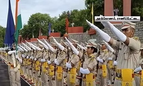 ராணிப்பேட்டை சி.ஐ.எஸ்.எப். பயிற்சி மையத்தில் 6-வது துணை உதவி ஆய்வாளர்கள் பயிற்சி நிறைவு விழா