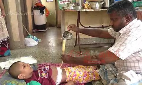 13 வயது மகனை காப்பாற்ற போராடும் தம்பதி