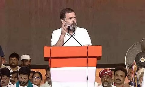 'தெலங்கானா முதல்-மந்திரியின் ரிமோட் கண்ட்ரோல் பிரதமர் நரேந்திர மோடியிடம் உள்ளது' - ராகுல் காந்தி விமர்சனம்