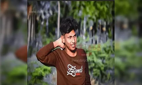 நண்பர்களுடன் பிறந்தநாள் கொண்டாடியவாலிபர் கிணற்றில் மூழ்கி சாவு - ஆத்தூர் அருகே பரிதாபம்