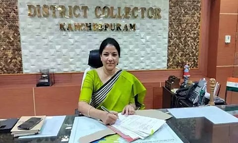 கிராமப்புற பயனாளிகளுக்கு நாட்டுக்கோழி பண்ணை அமைக்க 50 சதவீதம் மானியம் - காஞ்சீபுரம் மாவட்ட கலெக்டர் தகவல்