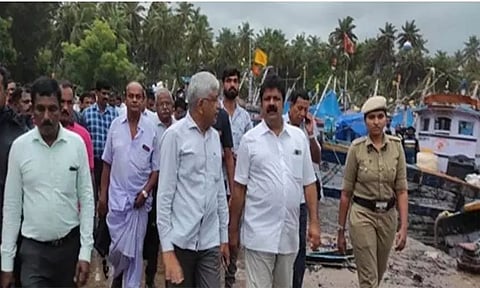 கடல் அரிப்பை தடுக்க மத்திய அரசின் உதவி தேவை மந்திரி மங்கல் வைத்தியா பேட்டி