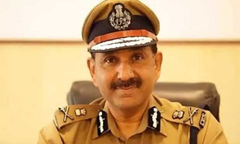 பணியின்போது காவலர்கள் செல்போன் பயன்படுத்தக்கூடாது - காவல் ஆணையர் சந்தீப் ராய் ரத்தோர்