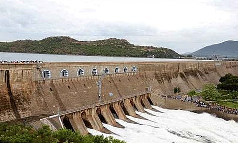 குருவை சாகுபடிக்காக மேட்டூர் அணையில் நீர்த்திறப்பு 10 ஆயிரம் கன அடியாக குறைப்பு