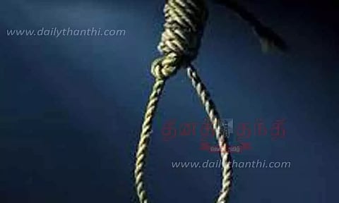 ரத்தினகிரி அருகே தொழிலாளி தூக்குப்போட்டு தற்கொலை
