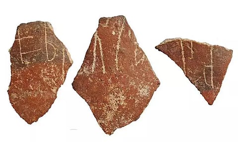 தமிழ் எழுத்துகளுடன் மேலும் 3 பானை ஓடுகள் கண்டெடுப்பு