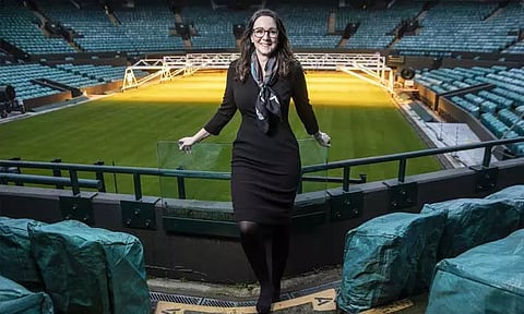 சல்லி போல்டன்